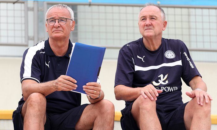 เคลาดิโอ รานิเอรี่ และ "สตีฟ วอล์ช" ผู้ช่วยผู้จัดการทีม ที่เป็นผู้ค้นพบทั้ง ริยาด มาห์เรซ, เจมี่ วาร์ดี้, เอ็นโกโล่ ก็องเต้