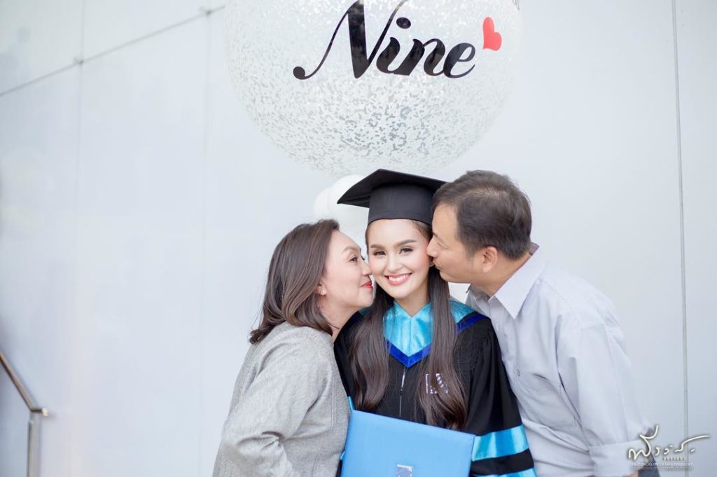 15403347_186552055142833_5508140130843492352_n.jpgig_cache_key=MTQwODA2MzU2Njc1MzM0ODQ3Nw==