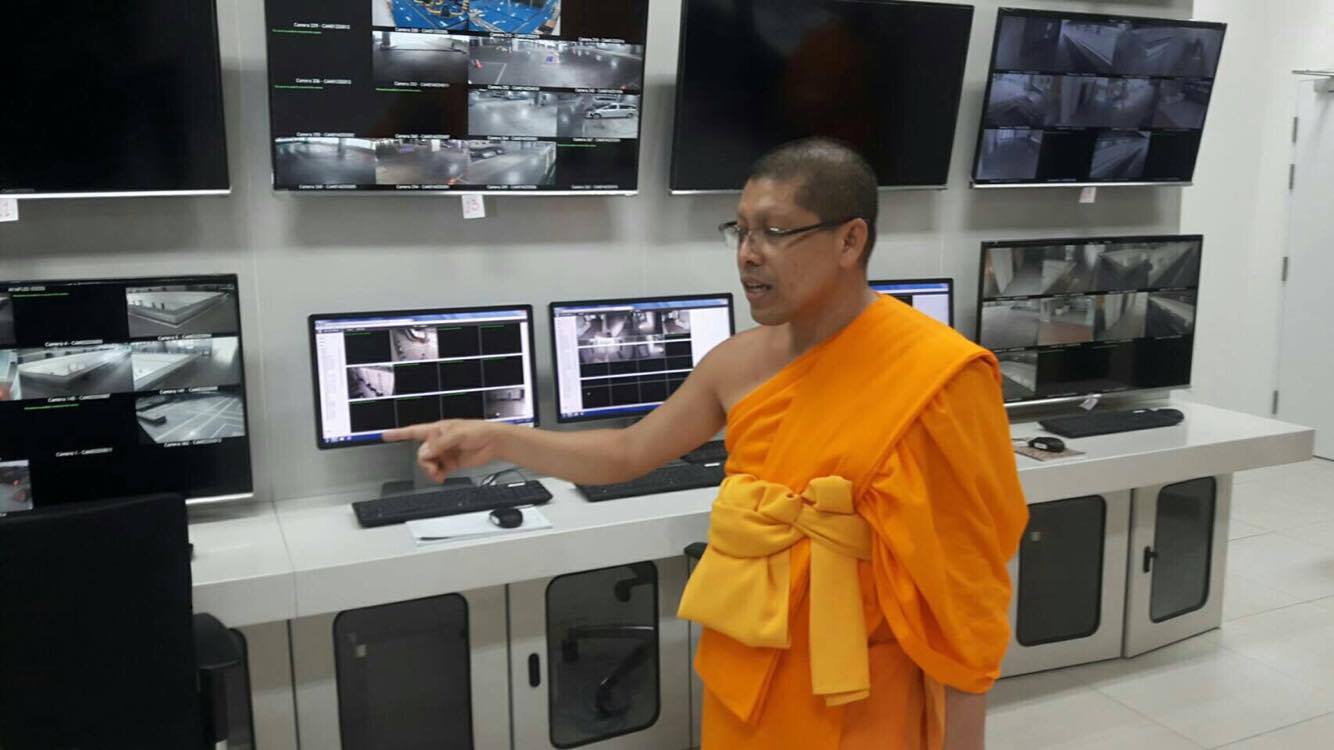 พระสนิทวงศ์ วุฑฒิวังโส ผอ.สำนักสื่อสารองค์การ วัดพระธรรมกาย (แฟ้มภาพ)