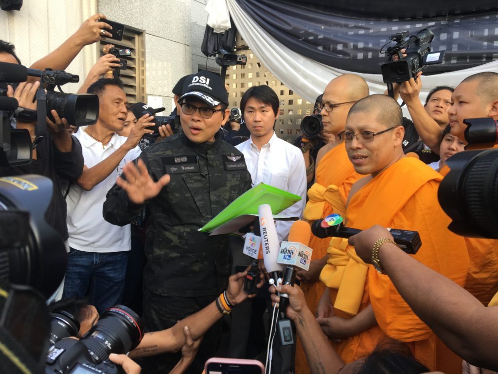 วัดพระธรรมกาย 9