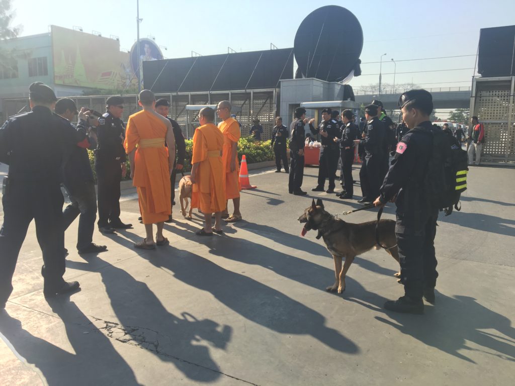 201702170902301-20070201100444