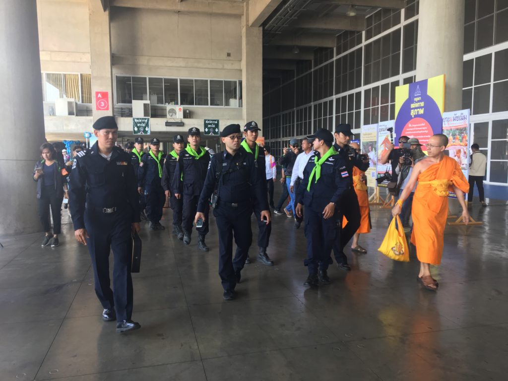 201702170949481-20070201100444