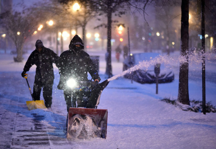 US-WEATHER-SNOW-POWER