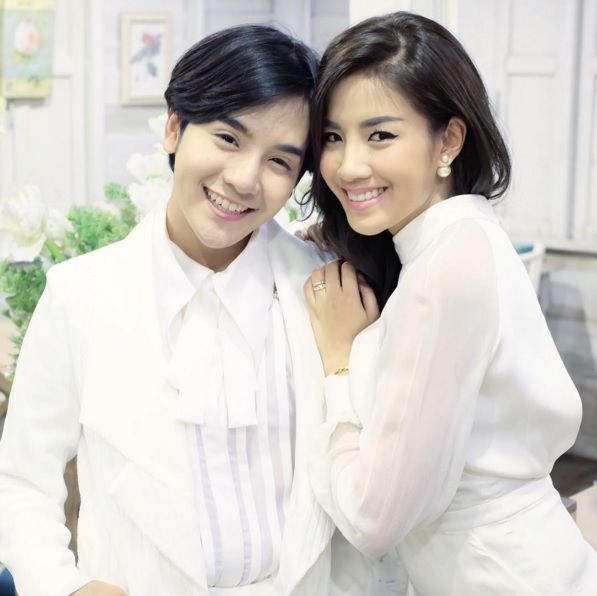 ใบเตย - ลุกซ์ ทวีสิน