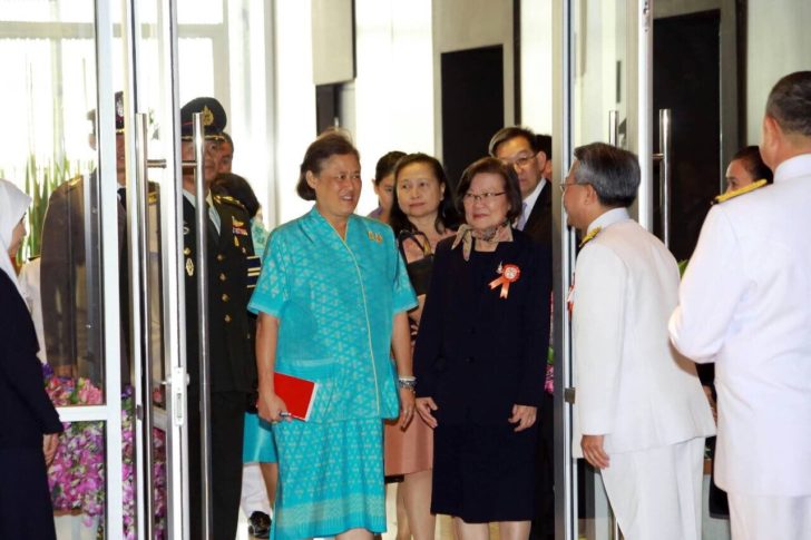 พระเทพ2