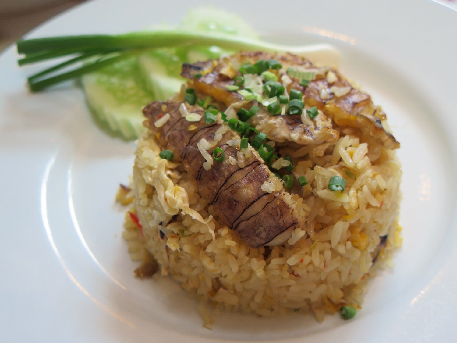 ข้าวผัดพริกเกลือกั้ง