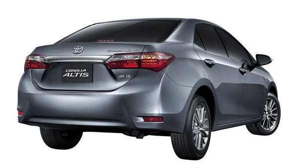 Corolla-Altis-Rear