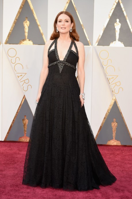 attends the 88th Annual Academy Awards at Hollywood & Highland Center on February 28, 2016 in Hollywood, California.