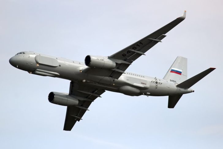 Tupolev_ Tu-214R _inflight - Plane