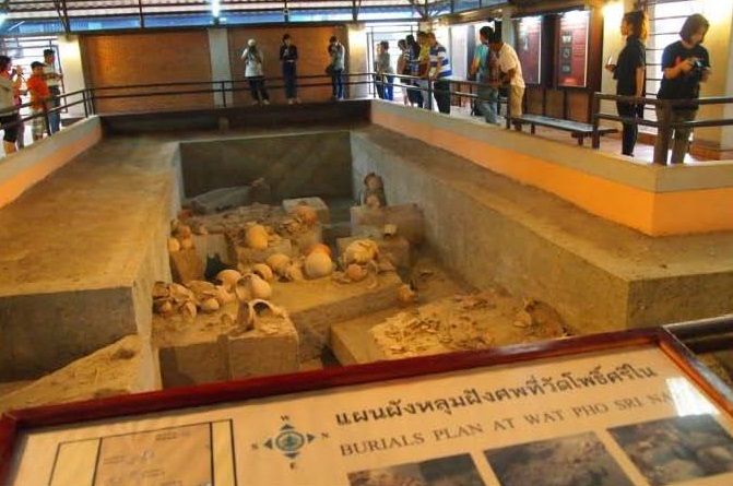 บ้านเชียง มีงานวิจัยที่ทำร่วมกันระหว่างนักโบราณคดีไทยและต่างชาติ เด่นเรื่องโลหกรรม