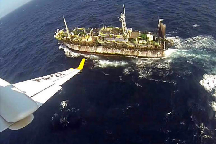 ARGENTINA-CHINA-FISHING-BOAT-SUNK