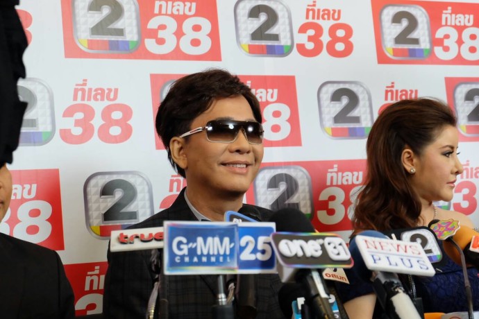 สุรชัย สมบัติเจริญ