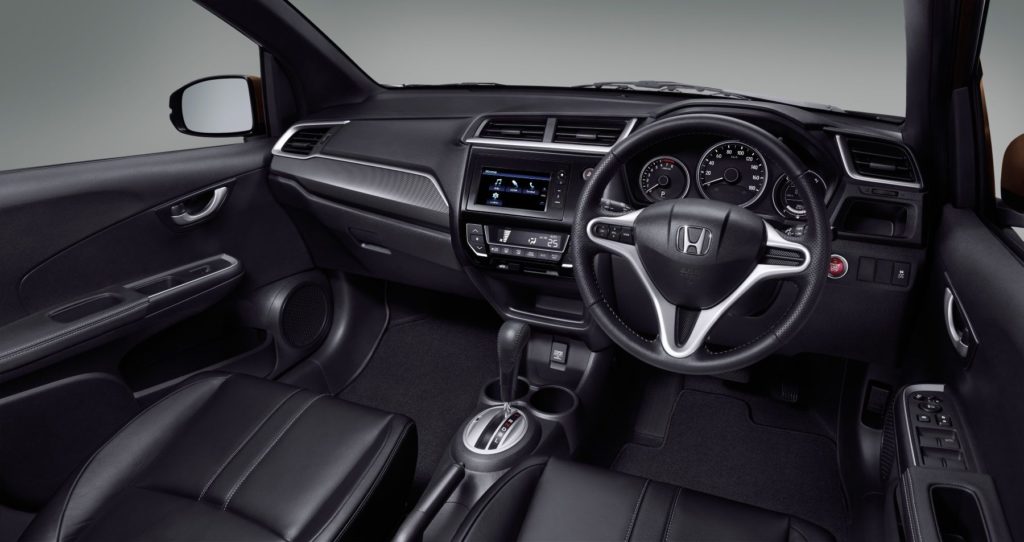 BR-V_Main Console-6