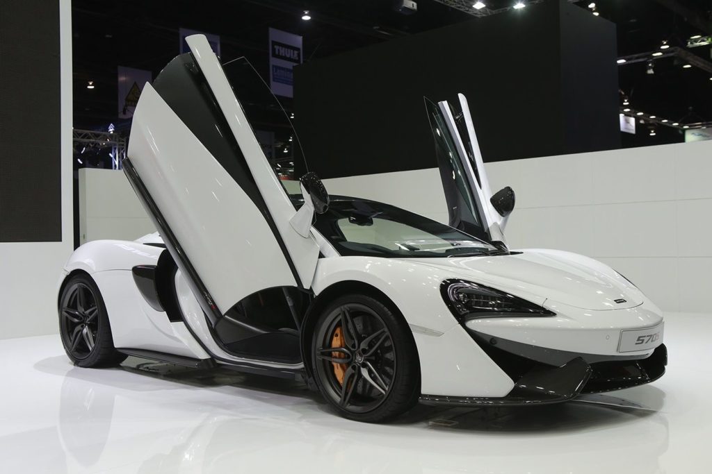 McLaren570S (4) LOW