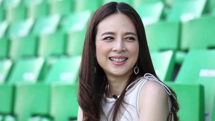 "มาดามแป้ง" นวลพรรณ ล่ำซำ