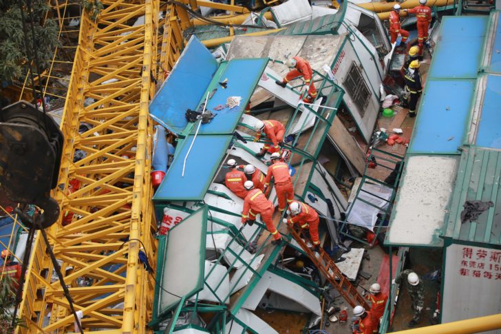 Crane - Collapse - China - Dongguan