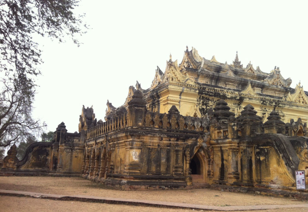 วัดเมนุออกจอง 