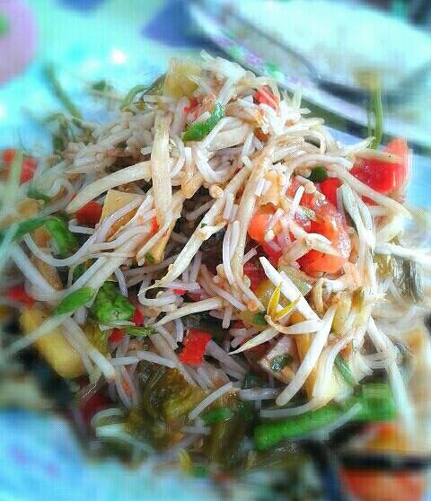 "ตำซั่ว" อีกเมนูยอดนิยม ควรระวังเรื่องความสดสะอาดด้วย