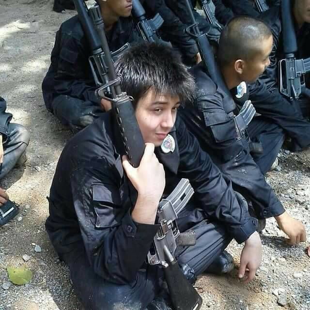 ชาโน เมื่อครั้งยังเป็นอาสาสมัครทหารพราน