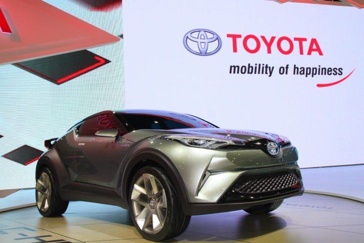 Motor Show 2016 toyota