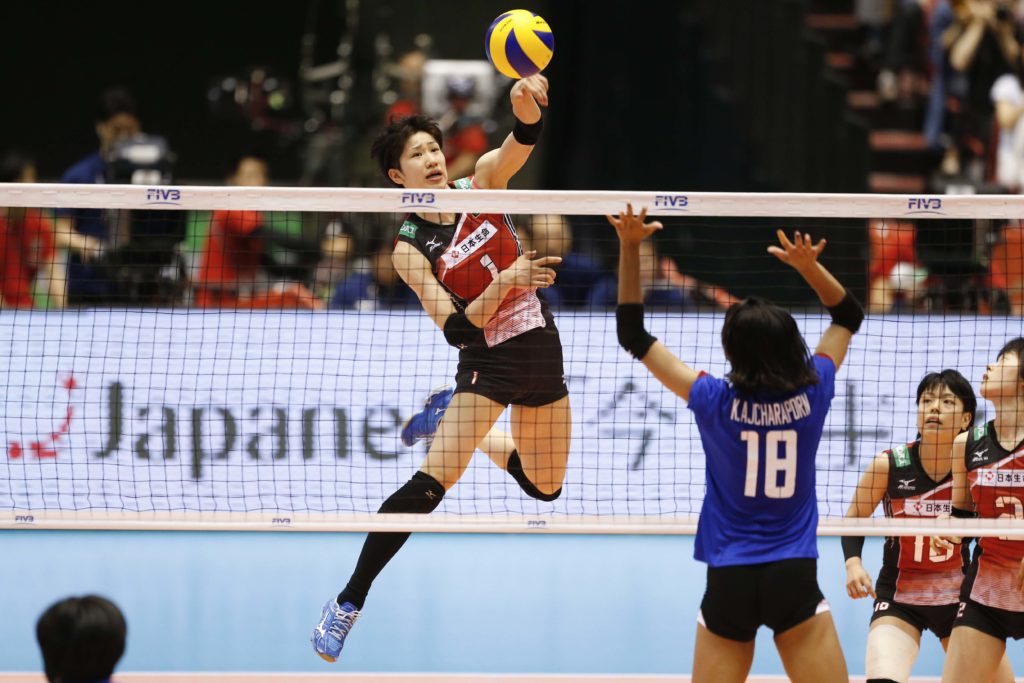 Nagaoka1ofJapanspikesagainstThailand