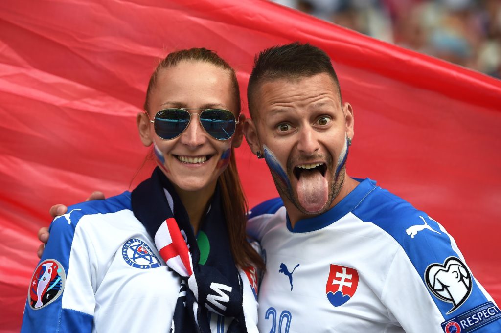 FBL-EURO-2016-MATCH3-WAL-SVK