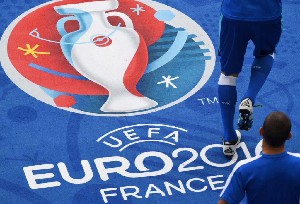 FBL-EURO-2016-MATCH3-WAL-SVK