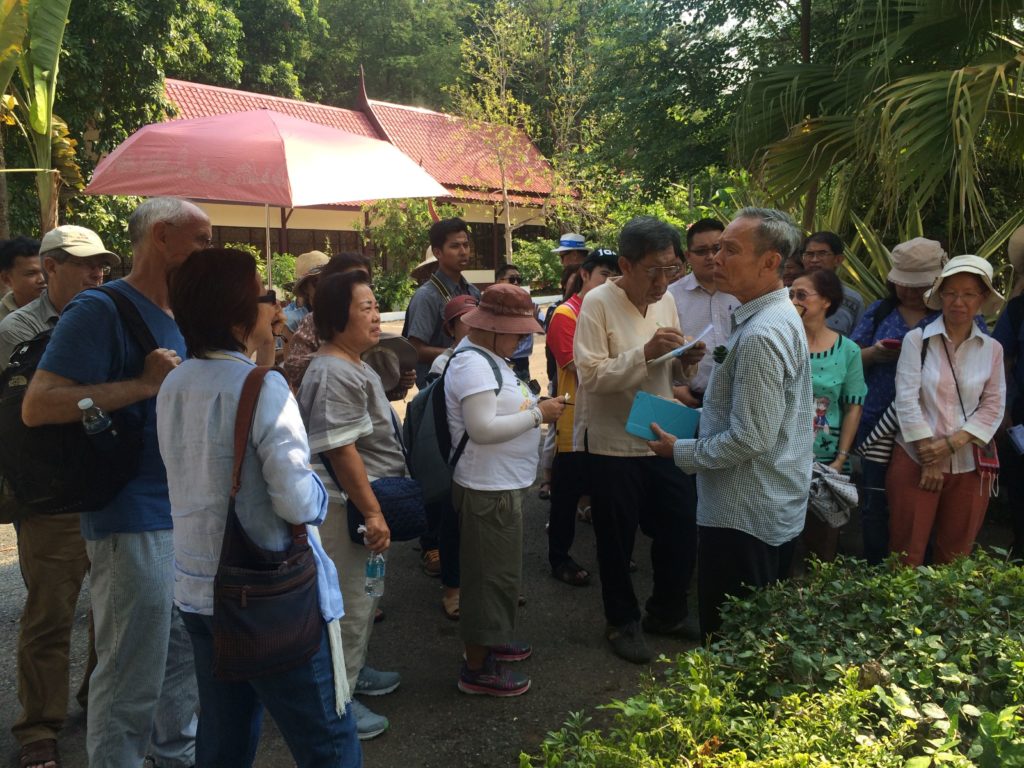 ชาญวิทย์ เกษตรศิริ นำทัวร์ตามรอยจิตร ภูมิศักดิ์