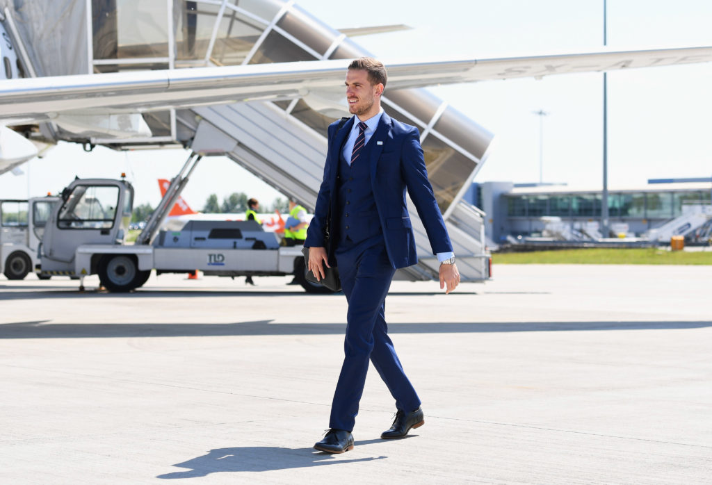 In this handout picture released by the Football Association (FA) England's Jordan Henderson heads to board the plane as the team departs for France for the UEFA Euro 2016 European football championships at Luton Airport in Luton, north of London, on June 6, 2016. England's opening match at the European Championship is against Russia on June 11. / AFP PHOTO / FOOTBALL ASSOCIATION (FA) / Michael Regan / RESTRICTED TO EDITORIAL USE - MANDATORY CREDIT " AFP PHOTO / FA / MICHAEL REGAN " - NO MARKETING NO ADVERTISING CAMPAIGNS - DISTRIBUTED AS A SERVICE TO CLIENTS