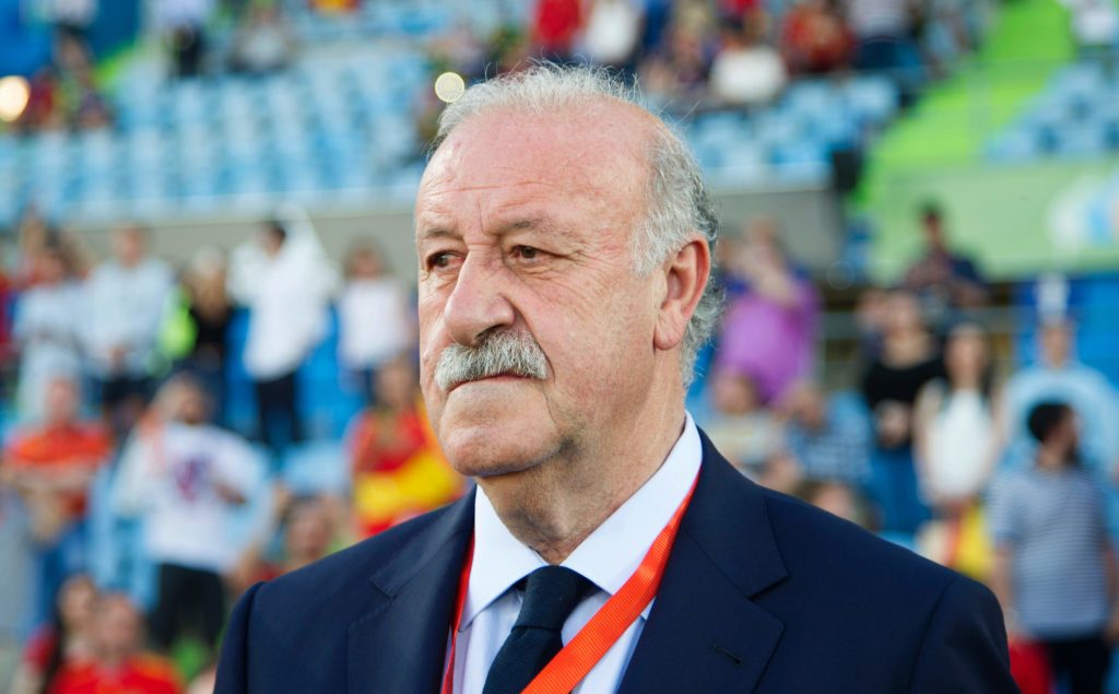 Spain's coach Vicente del Bosque looks on before the EURO 2016 friendly football match Spain vs Georgia at the Coliseum Alfonso Perez stadium in Getafe, on June 7, 2016, in preparation for the upcoming Euro 2016 European football championship. / AFP PHOTO / CURTO DE LA TORRE