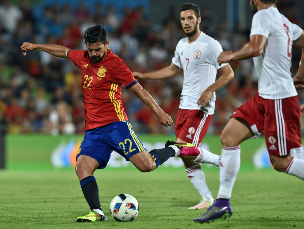 Spain's forward Nolito (L) prepares to kick during the EURO 2016 friendly football match Spain vs Georgia at the Coliseum Alfonso Perez stadium in Getafe, on June 7, 2016, in preparation for the upcoming Euro 2016 European football championship. / AFP PHOTO / GERARD JULIEN