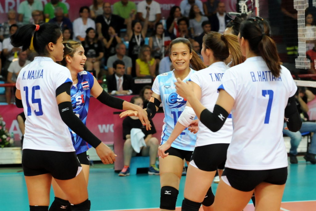 Thailandteamcelebratesafterapoint