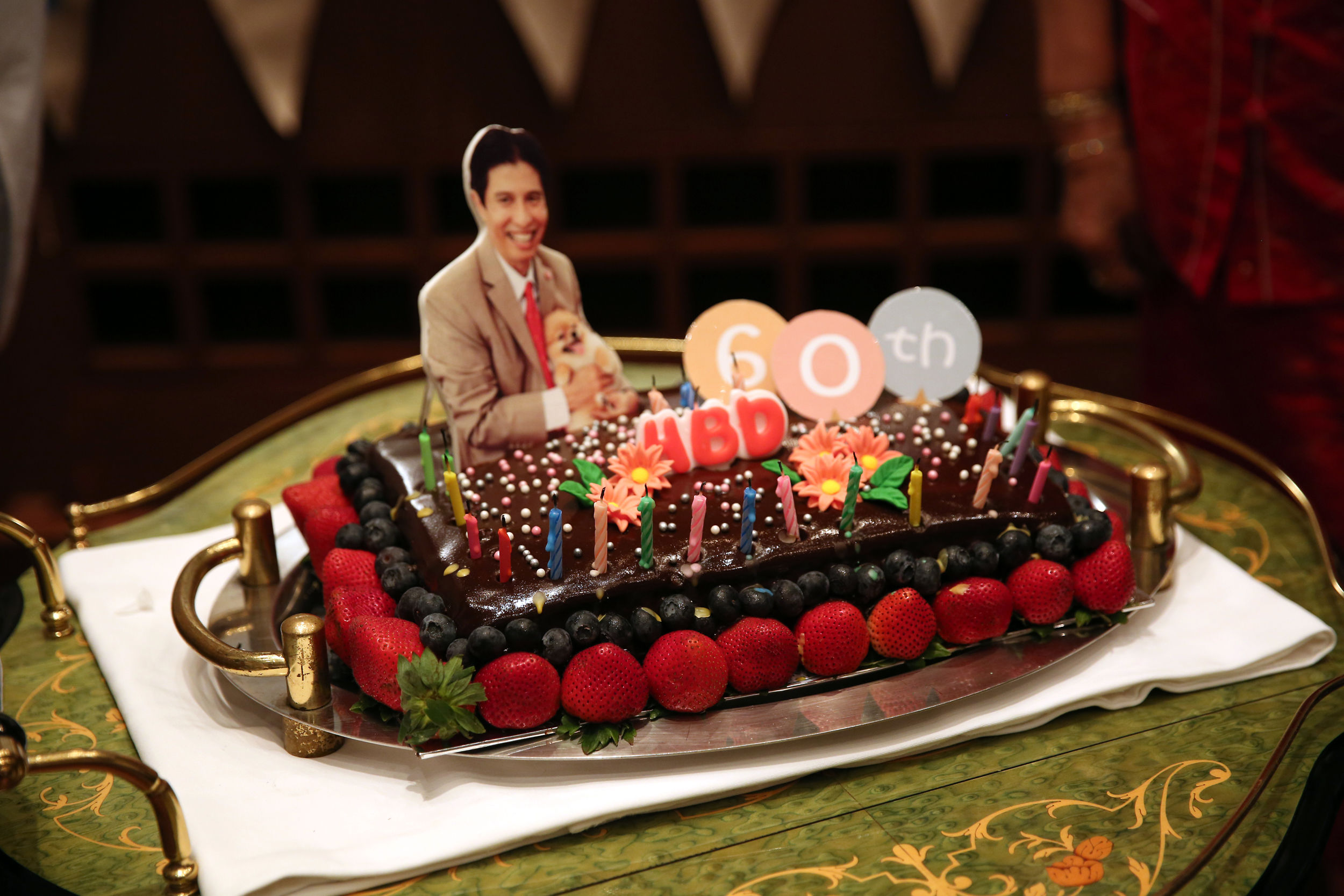 33 Birthday cake selected