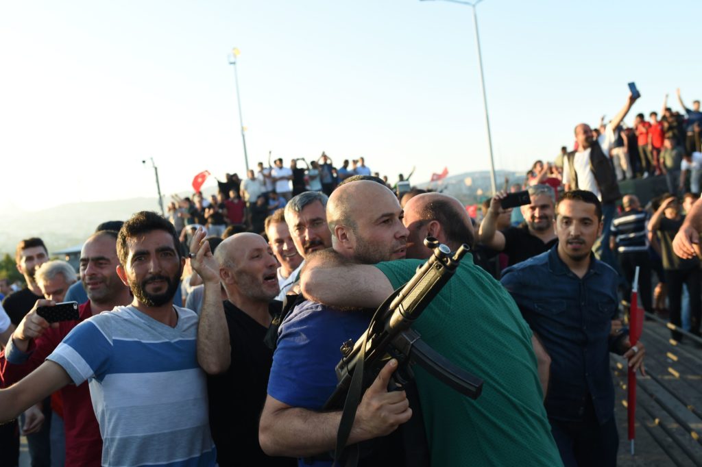 AFP PHOTO / Bulent KILIC