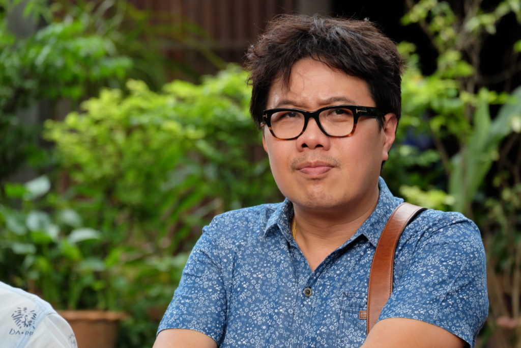 ผศ.ดร.รุ่งโรจน์ ภิรมย์อนุกูล คณะมนุษยศาสตร์ ม.รามคำแหง