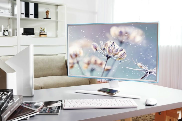 Samsung Wireless Charging Monitor SE370