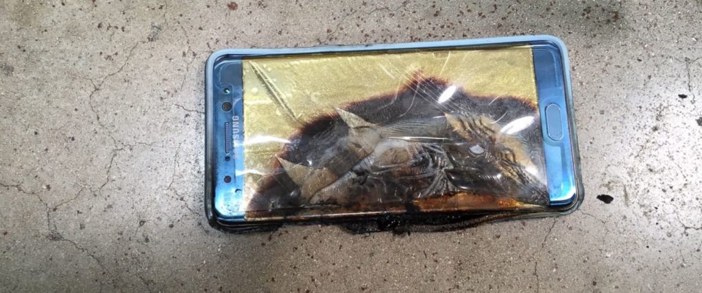 HT_johathan_strobel_samsung_lawsuit_2_rotate_jt_160918_12x5_1600