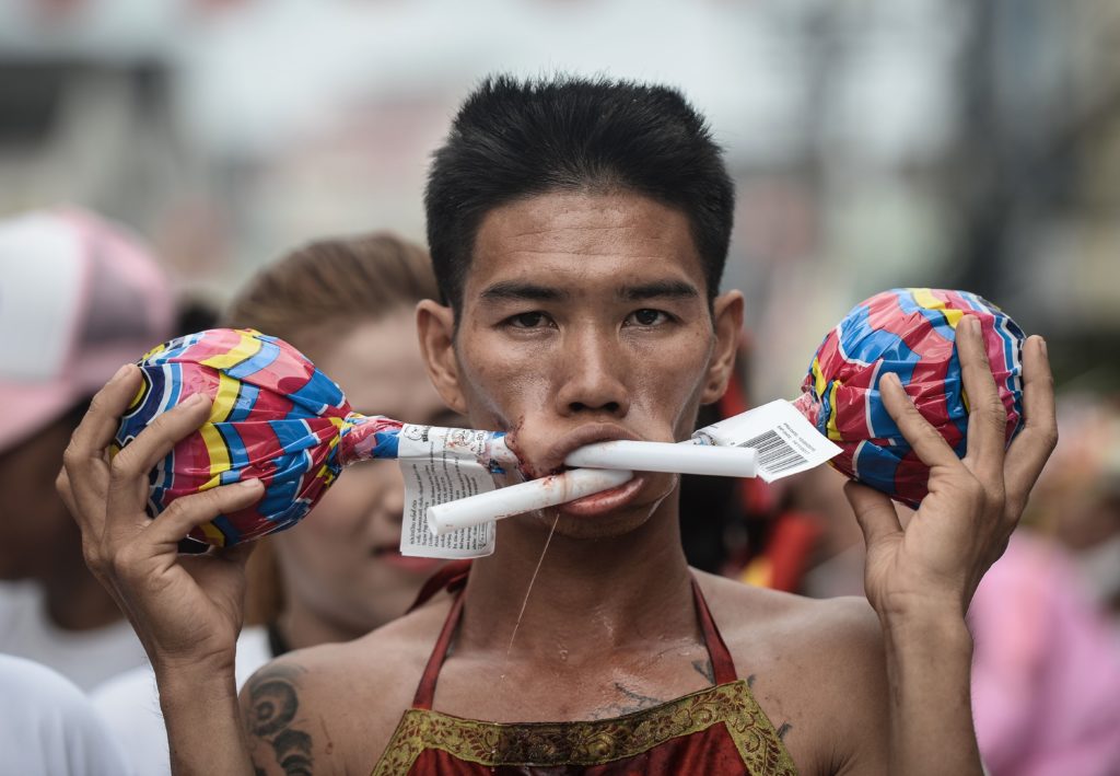 AFP PHOTO / LILLIAN SUWANRUMPHA
