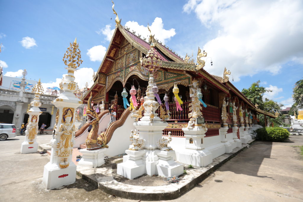 วัดต่างๆ ในเชียงรายที่สะท้อนความเชื่ออันแตกต่าง