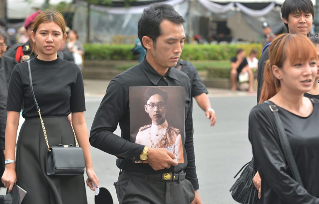 กราบถวายบังคม 31 ต.ค.