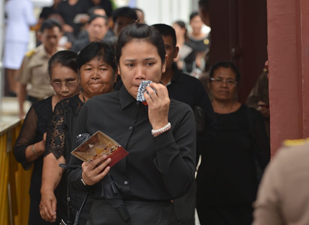 สักการะพระบรมศพ
