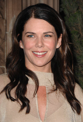 Lauren Graham Escada Grand Opening Of The Beverly Hills Flagship Boutique - Arrivals Escada Beverly Hills Beverly Hills, California USA May 3, 2007 Photo by Steve Granitz/WireImage.com To license this image (13862022), contact WireImage: U.S. +1-212-686-8900 / U.K. +44-207-868-8940 / Australia +61-2-8262-9222 / Germany +49-40-320-05521 / Japan: +81-3-5464-7020 +1 212-686-8901 (fax) info@wireimage.com (e-mail) www.wireimage.com (web site)