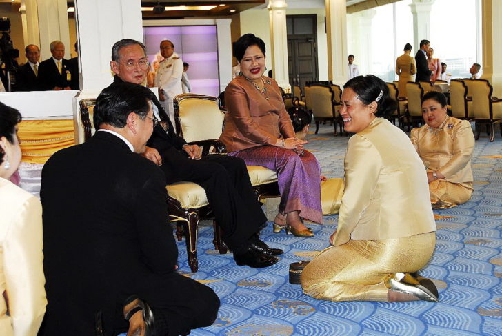 สุรเกียรติเข้าเฝ้าในหลวง