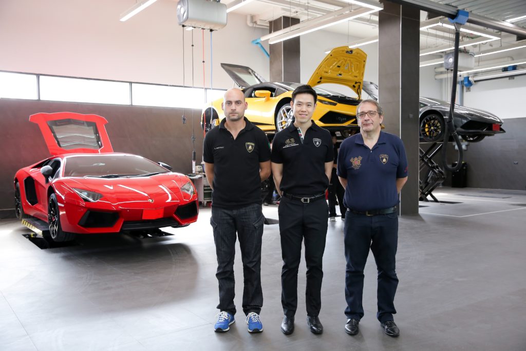 Main Picture Lamborghini Service Weeek-177 -2