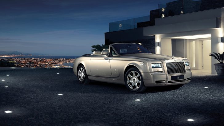 ROLLS-ROYCE Phantom Drophead Coupe