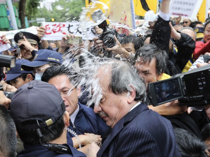 TAIWAN-POLITICS-LABOUR-PROTESTS