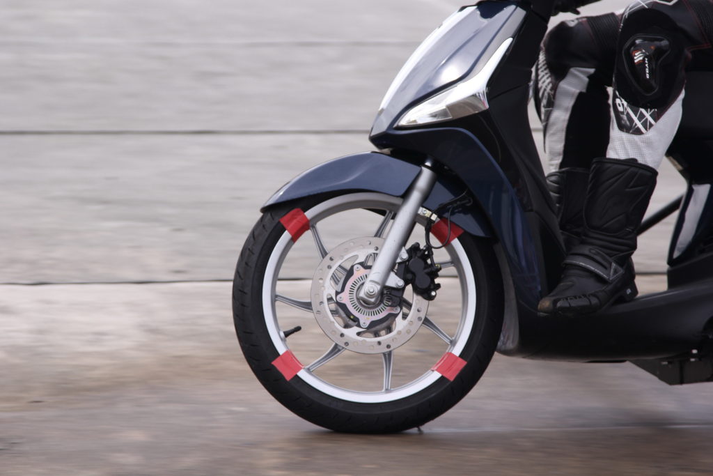 3 Wheel speed sensors