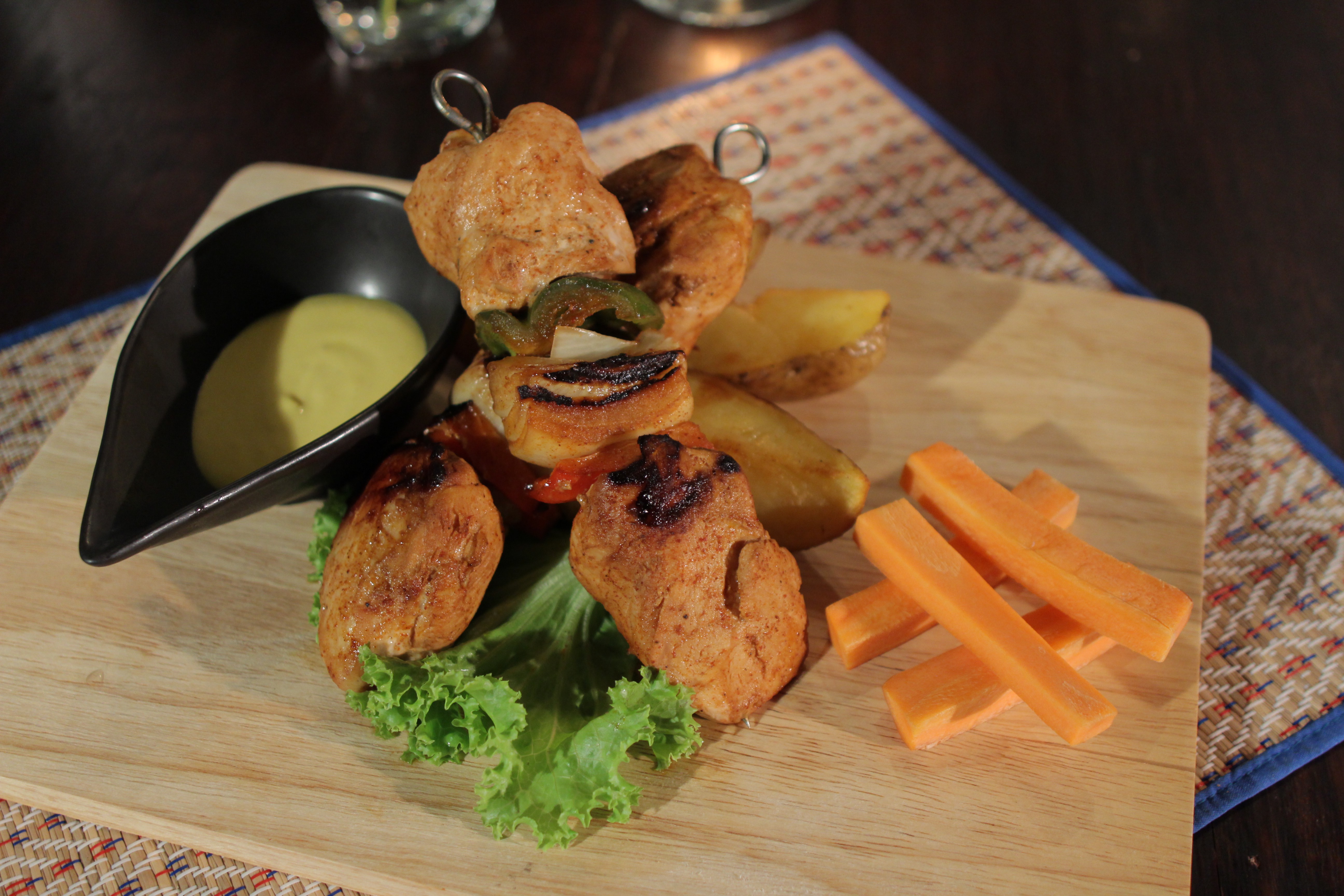Anticucho de pollo