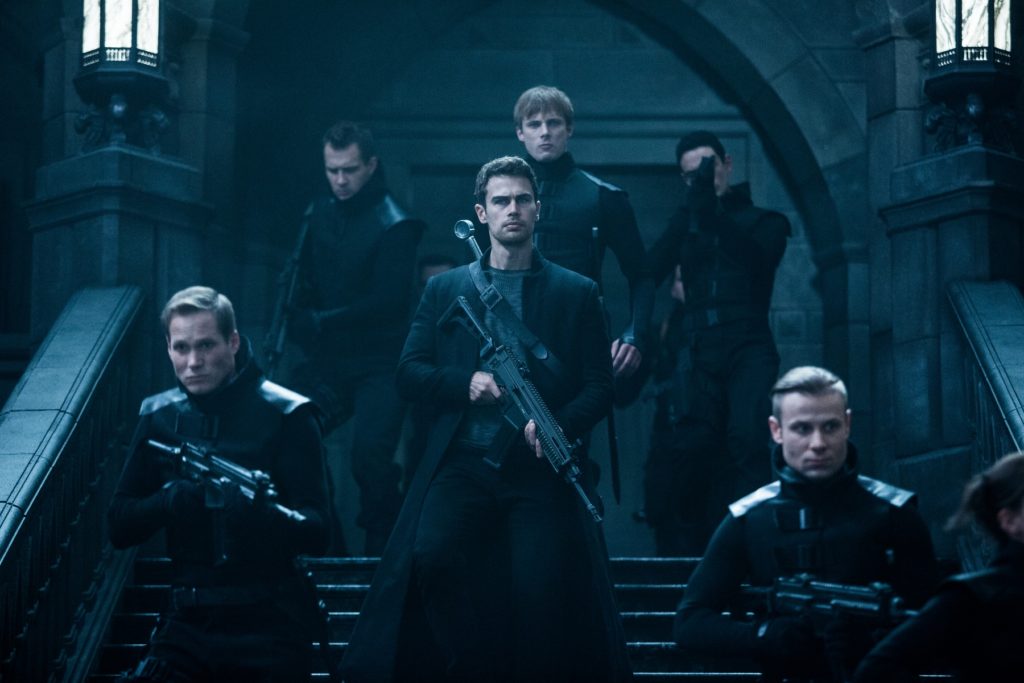 Theo James (center-front) and Bradley James (center-rear) in Screen Gems' UNDERWORLD: BLOOD WARS.