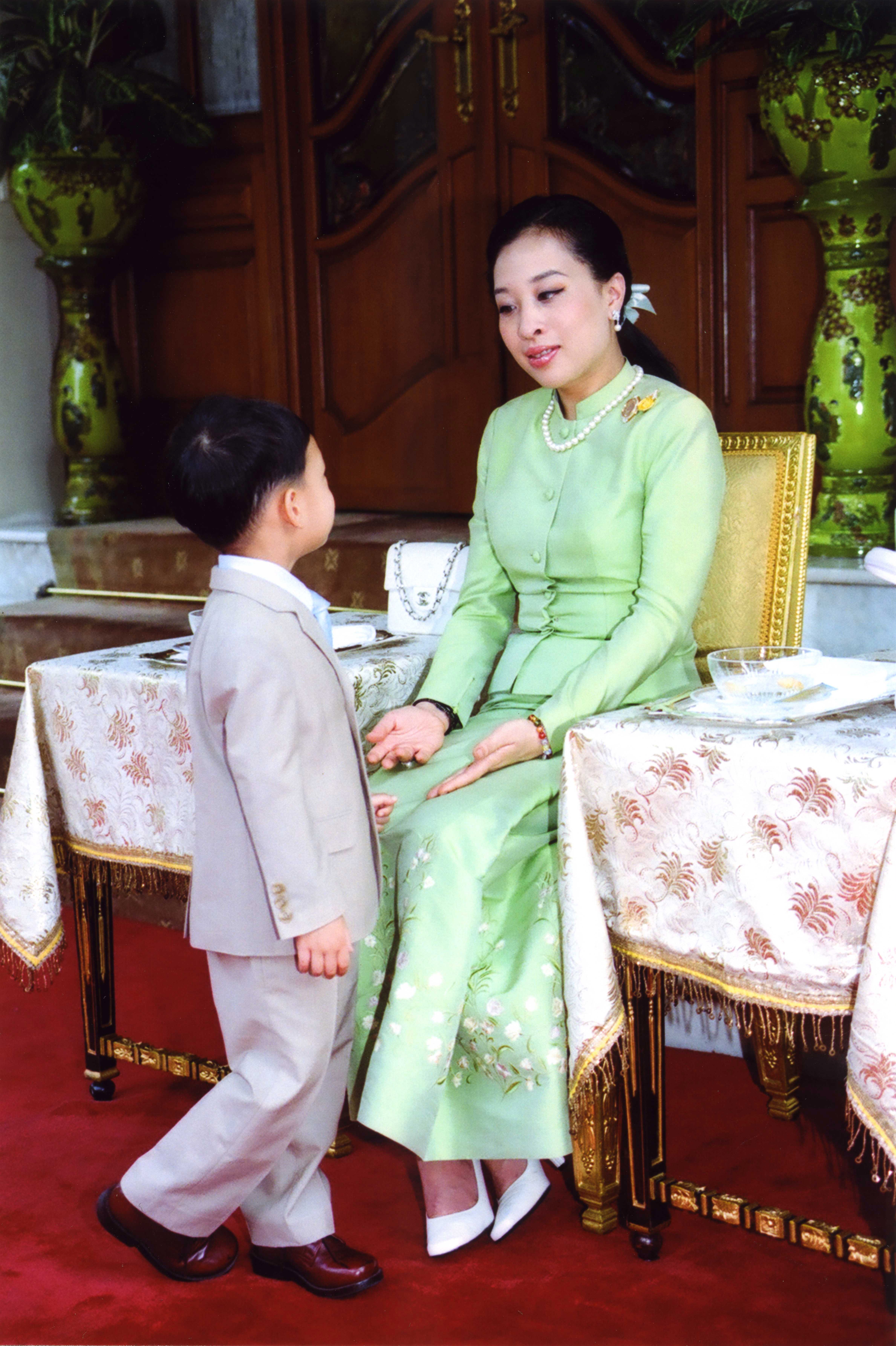 พระเจ้าหลานเธอพระองค์เจ้าพัชรกิติยาภา และ พระเจ้าหลานเธอพระองค์เจ้าทีปังกรรัศมีโชติ *** Local Caption *** ภาพสแกนจากฐานข้อมูลห้องสมุดภาพ